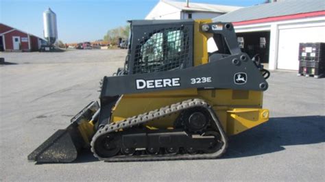 john deere 323e tracks|john deere 323e specifications.